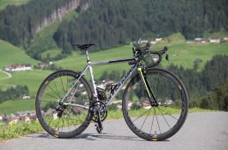 安井キャノンデール・スーパーシックスエボハイモッド5