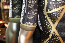 ビオレーサーのエアロフィッティング＆フルカスタムエアロスーツ