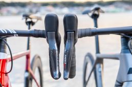 新旧レッドeタップを比較試乗！