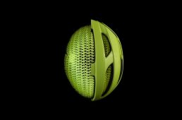 トレック 世界初、全く新しい衝撃吸収技術「WaveCel」搭載ヘルメットを発表