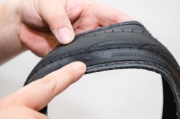 【URL保存版】プロが教える！失敗しないタイヤ＆チューブ交換のコツ