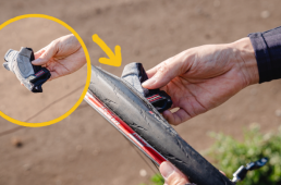 安全・確実・迅速に路上パンク修理する方法