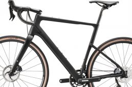 超軽量サスペンション搭載　キャノンデールのグラベルバイク「トップストーンカーボン」