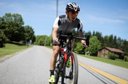 超軽量サスペンション搭載　キャノンデールのグラベルバイク「トップストーンカーボン」