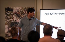 名車エボが衝撃のモデルチェンジ