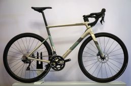 名車エボが衝撃のモデルチェンジ