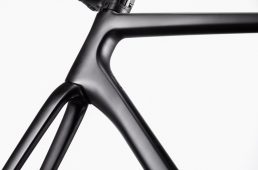 名車エボが衝撃のモデルチェンジ