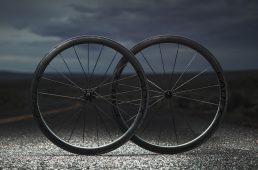 ハイパフォーマンス・コンポーネントブランド「CADEX」誕生