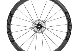 ハイパフォーマンス・コンポーネントブランド「CADEX」誕生