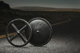 ハイパフォーマンス・コンポーネントブランド「CADEX」誕生