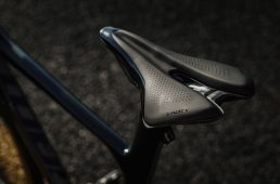 ハイパフォーマンス・コンポーネントブランド「CADEX」誕生