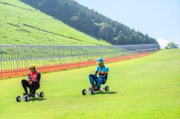 芝生だから怖くない! 新規オープン《アップMTBパークin神鍋》の走り心地