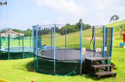 芝生だから怖くない! 新規オープン《アップMTBパークin神鍋》の走り心地