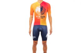 アタッカーの限定ウエアコレクション「INCREASE THE PEACE」