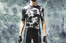 サイクルウエアのパンダーニが名古屋と大阪でポップアップショップをオープン