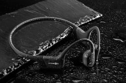 骨伝導ワイヤレスヘッドホン｢アフターショックス｣から進化したエアロペクスが登場！