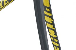 リッチーのスチールロードバイク「ロードロジック」がカラーチェンジ