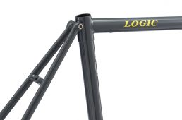 リッチーのスチールロードバイク「ロードロジック」がカラーチェンジ