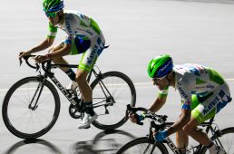 バンクリーグ第二戦松阪ラウンド、ブリヂストンが接戦を制す