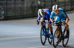 バンクリーグ第二戦松阪ラウンド、ブリヂストンが接戦を制す