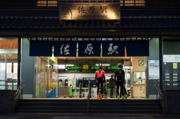 サイクルトレイン「B.B.BASE」佐原行きで出合える歴史とグルメを味わう旅