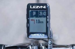 ライドのロギングデビューはレザインのGPSシリーズで