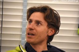 ドリアーノ・デローザ × クネゴ対談『理想のロードバイク』