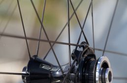 ボーラ・WTO45　ミドルハイトチューブレスホイール登場