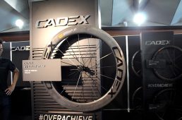 新コンポ「カデックス」などが一挙公開！ジャイアント2020モデル発表会レポート