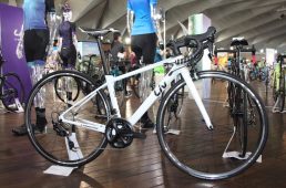 新コンポ「カデックス」などが一挙公開！ジャイアント2020モデル発表会レポート