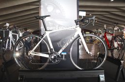 新コンポ「カデックス」などが一挙公開！ジャイアント2020モデル発表会レポート