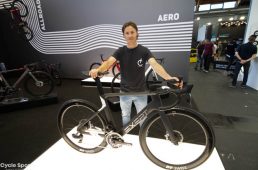【ユーロバイク速報】エクセプトの新作は「エアロ」