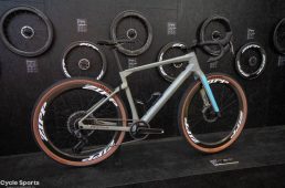 【ユーロバイク速報】ウルス　BMCの新型グラベルバイク