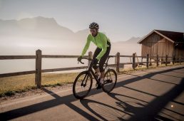 アソス2019秋のサイクルウエアコレクション登場