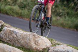 ロックセクションに挑む今井