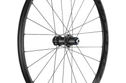 フルクラム・RAPID RED 5 DB