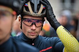 レイザー2019秋冬