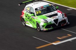 ビクシズ・ゴーアンドファン