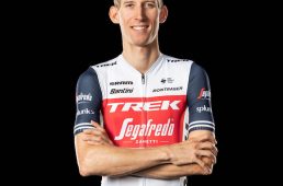 トレック・セガフレード2020チームジャージ