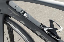 安井トレック・マドン4