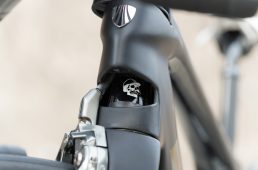 安井トレック・マドン4