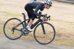 安井トレック・マドン7