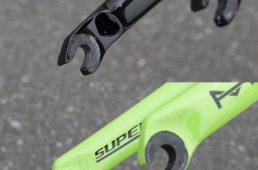 安井キャノンデール・スーパーシックスエボハイモッド2