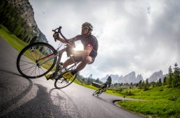 安井キャノンデール・スーパーシックスエボハイモッド3