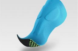 レリック・ネレイドαライトビブタイツ