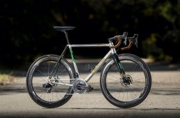 ケルビム・チェントレーサー