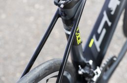 浅野ソレイス20