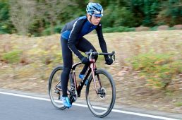 25Cタイヤで試乗