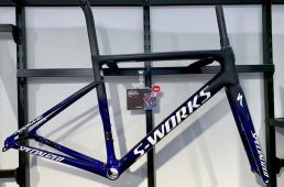 ラビットストリート神戸店