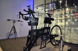 ラビットストリート神戸店